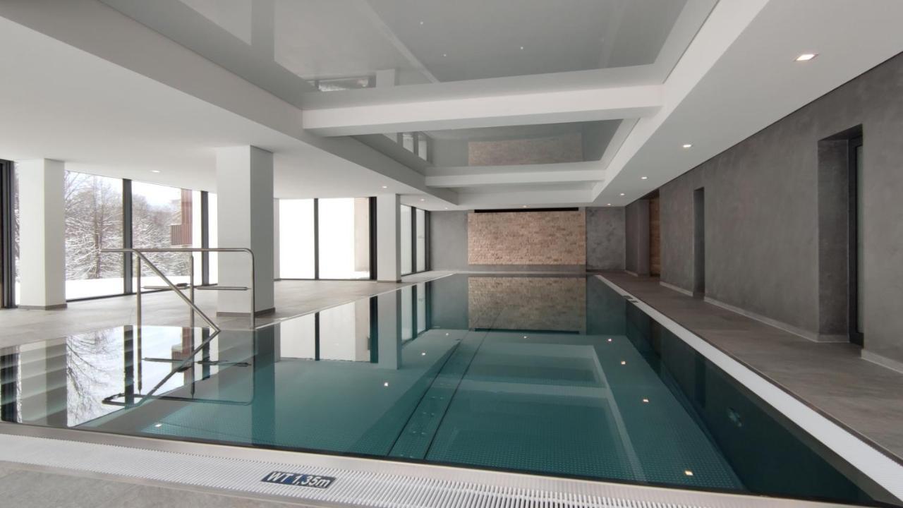 Apartment Am Mit Balkon & Pool Schluchsee